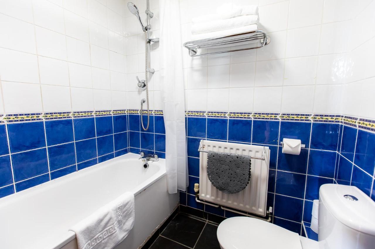 Blue Boar 4*